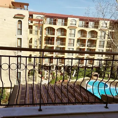 Harmony Suites 1 Eh Apartment