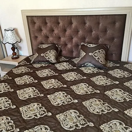 Harmony Suites 1 Eh *